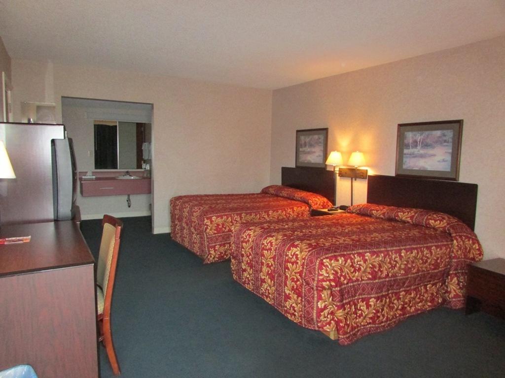 New Valdosta Inn And Suites Стая снимка