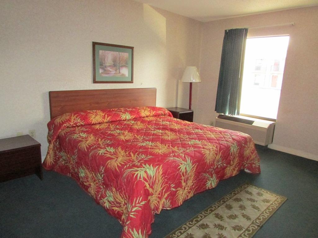 New Valdosta Inn And Suites Стая снимка